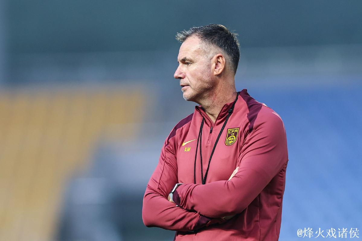 中国女足开启新年首期集训，米利西奇“攻心”为上